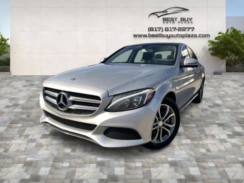 Used 2016 Mercedes-Benz C 300 4MATIC Sedan image 7