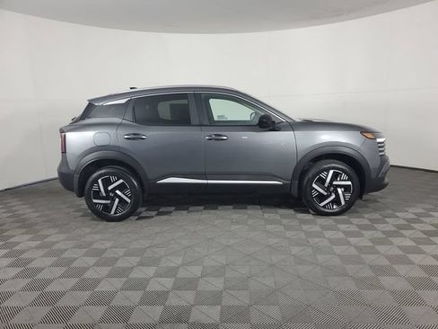 New 2026 Nissan Kicks SV FWD image 9