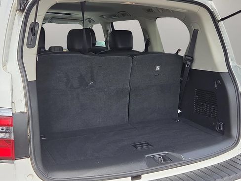 Used 2024 Nissan Armada SL w/ Cargo Package AWD/4WD image 18