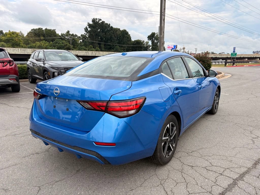 Used 2025 Nissan Sentra SV FWD image 7