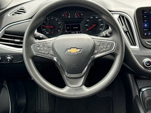 Used 2023 Chevrolet Malibu LT FWD image 21