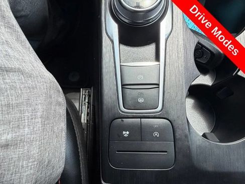 Used 2025 Ford Escape ST-Line FWD image 11
