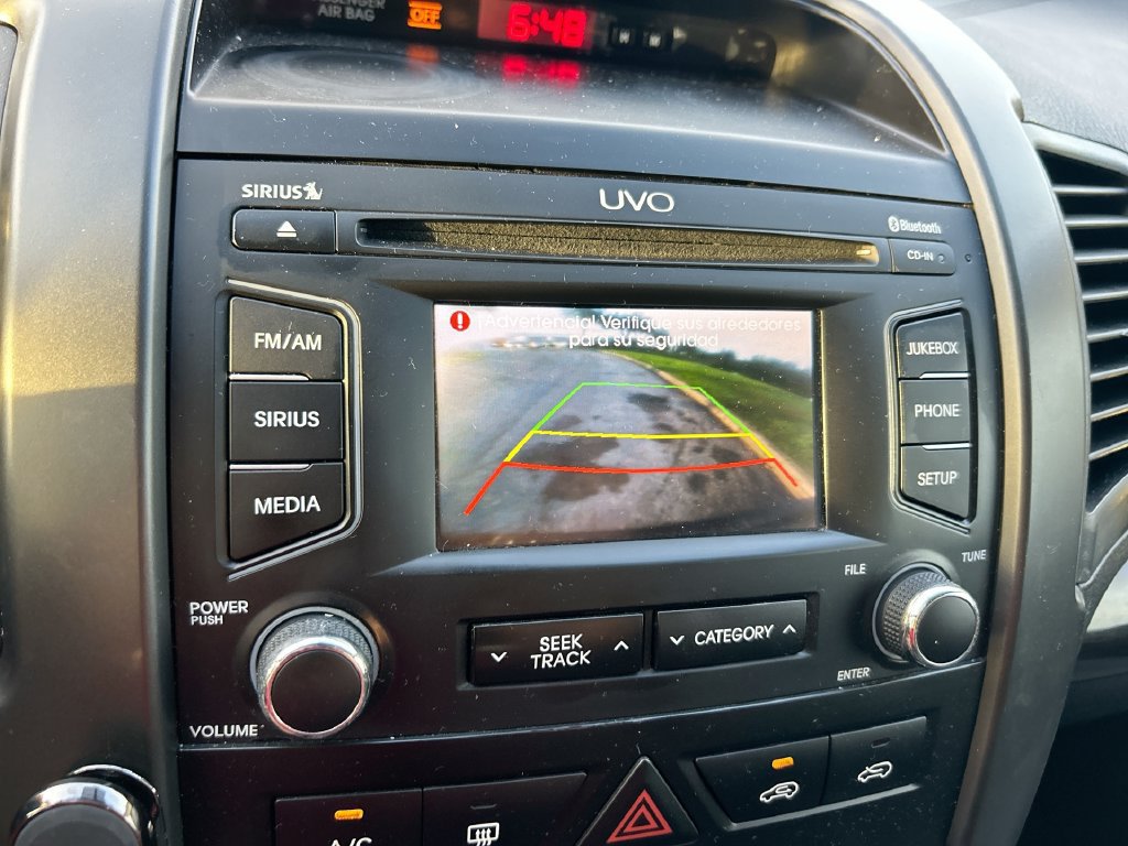 Used 2013 Kia Sorento LX w/ Convenience Pkg FWD image 22