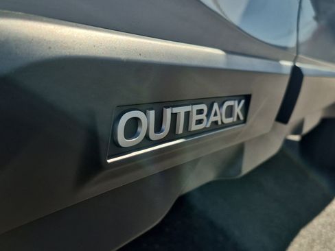 Used 2023 Subaru Outback Touring XT image 11