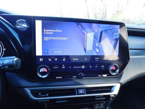 Used 2024 Lexus RX 350 Premium w/ Accessory Package (Z1) image 10