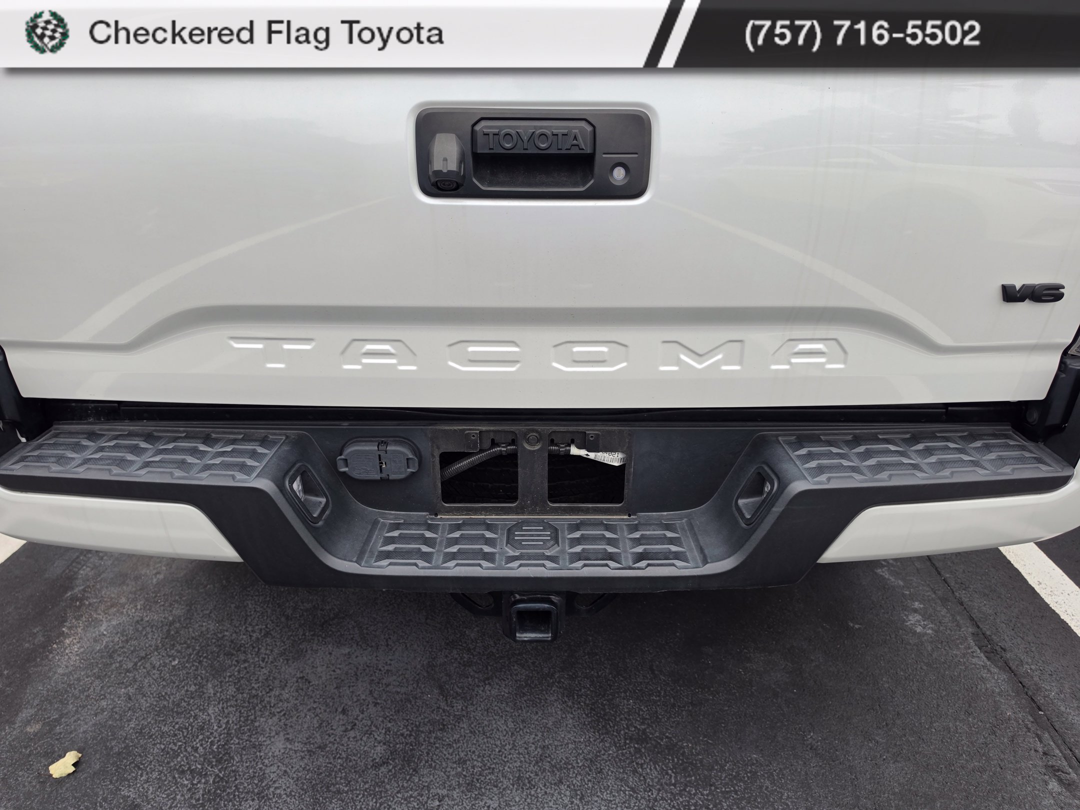 Used 2023 Toyota Tacoma TRD Sport AWD/4WD image 8
