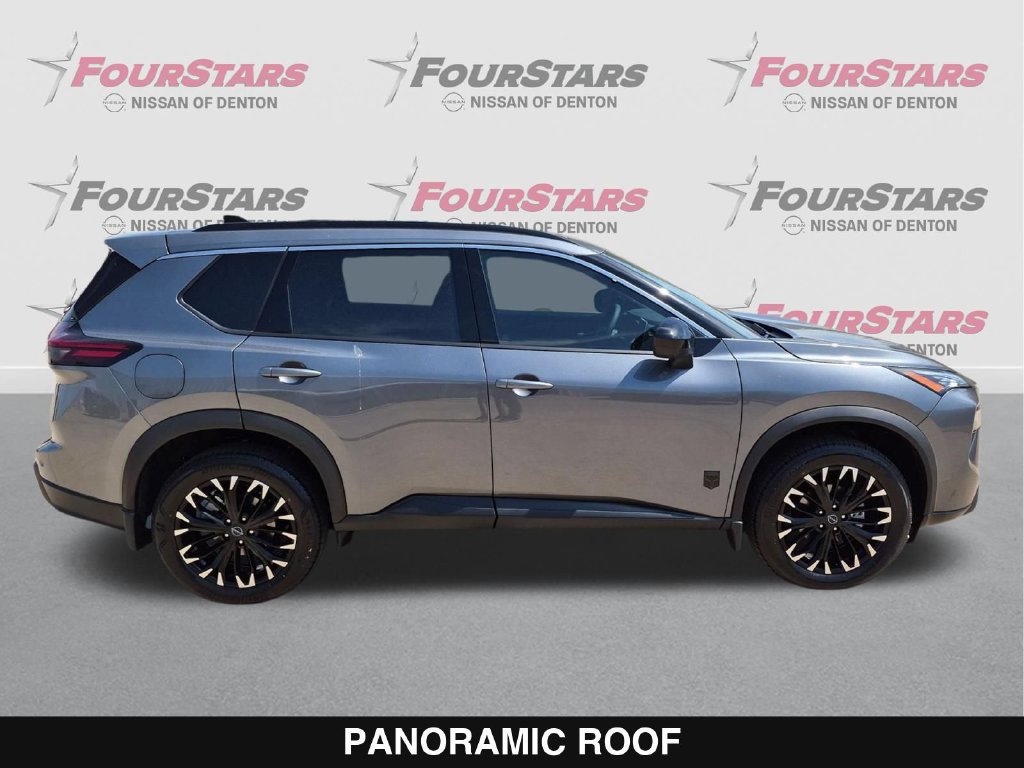 New 2026 Nissan Rogue Dark Armor FWD image 3