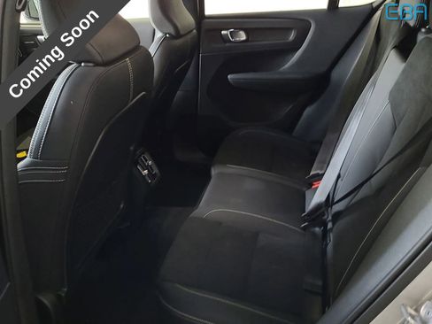 Used 2023 Volvo C40 P8 Recharge Ultimate image 12