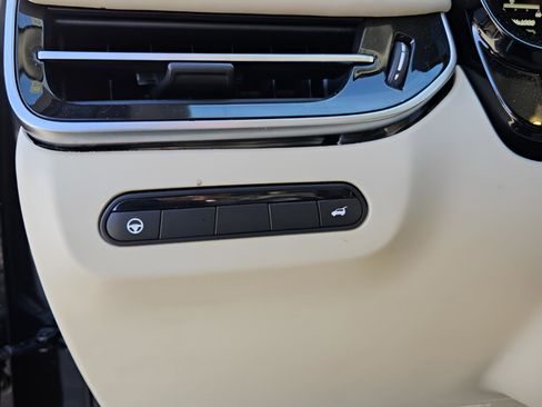 Used 2023 INFINITI QX60 Luxe w/ Cargo Package image 52