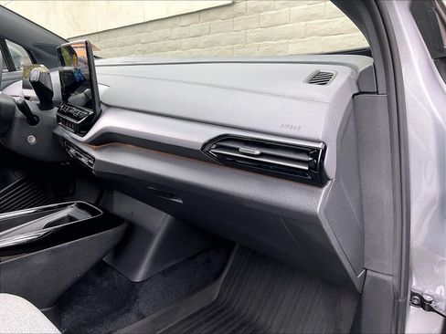 Certified 2023 Volkswagen ID.4 2WD image 15