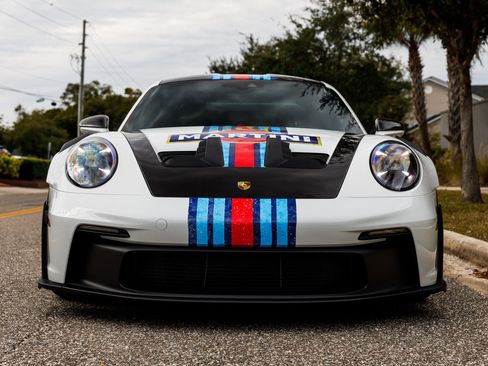 Used 2025 Porsche 911 GT3 RS image 3