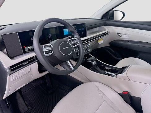 New 2026 Hyundai Tucson SE FWD image 9
