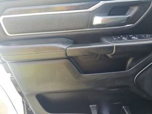 Used 2019 RAM 1500 Big Horn AWD/4WD image 7