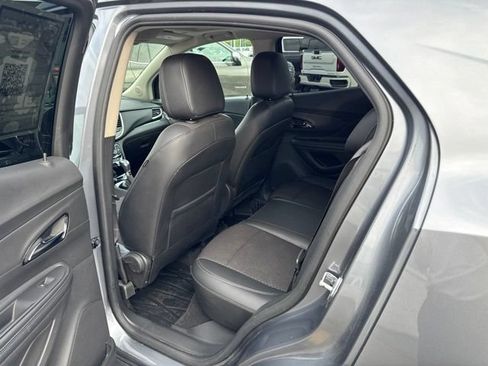 Used 2019 Buick Encore Sport Touring w/ Safety Package FWD image 11