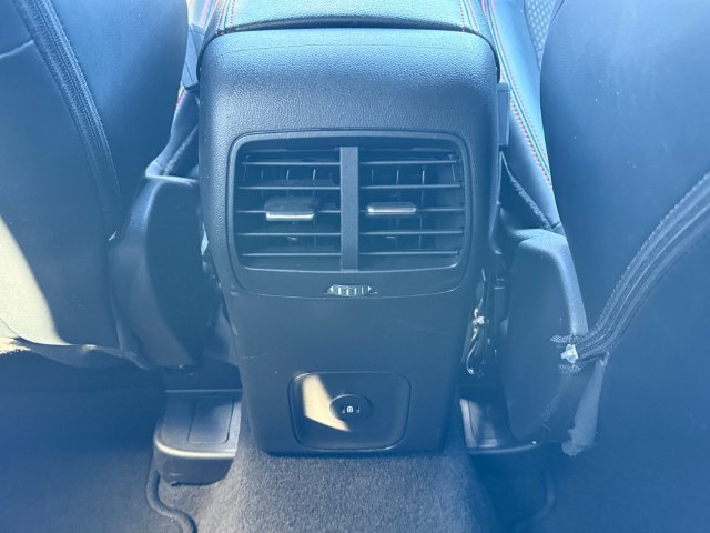 Used 2025 Ford Escape ST-Line FWD image 18
