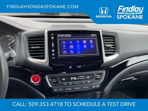 Used 2018 Honda Pilot Touring image 14