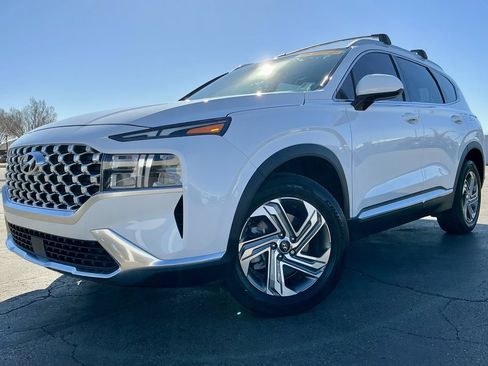 Used 2022 Hyundai Santa Fe SEL image 2