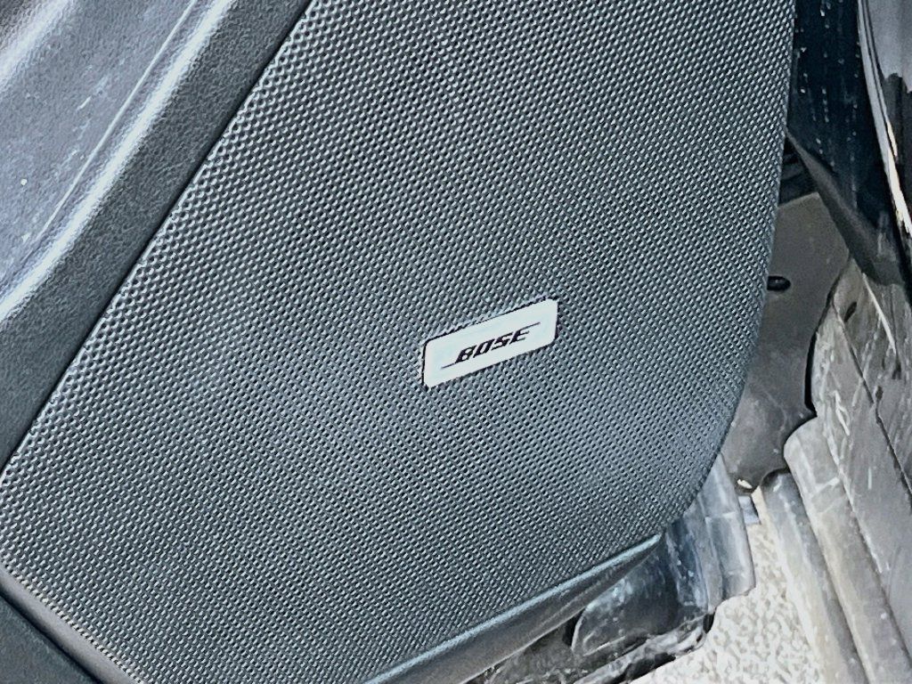 Used 2025 Cadillac XT6 Luxury FWD image 19