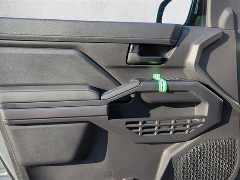 New 2025 Toyota Tacoma SR5 image 7