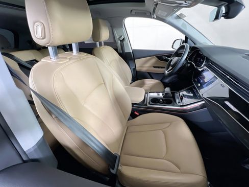 Used 2022 Audi Q7 3.0T Prestige w/ Prestige Package image 29