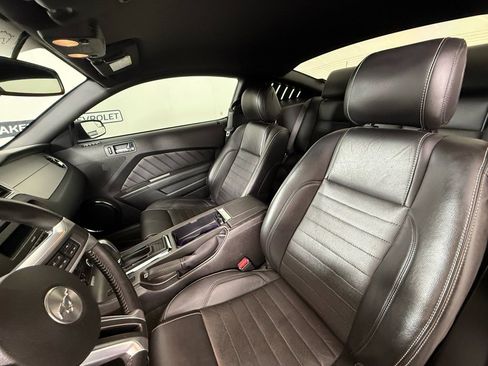 Used 2014 Ford Mustang GT Premium image 24