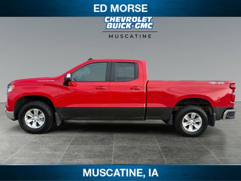 Used 2023 Chevrolet Silverado 1500 LT AWD/4WD image 2