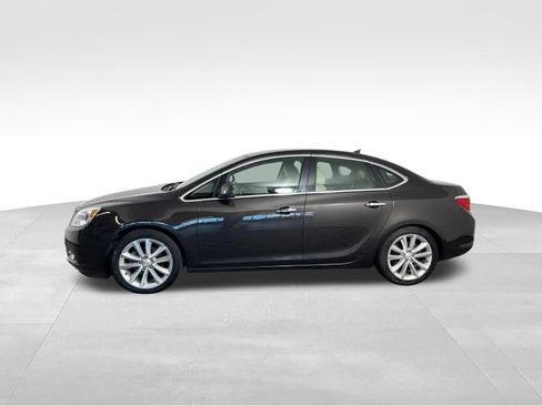 Used 2013 Buick Verano FWD image 3