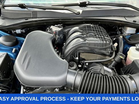 Used 2023 Chrysler 300 Touring w/ Sport Appearance Package RWD image 33
