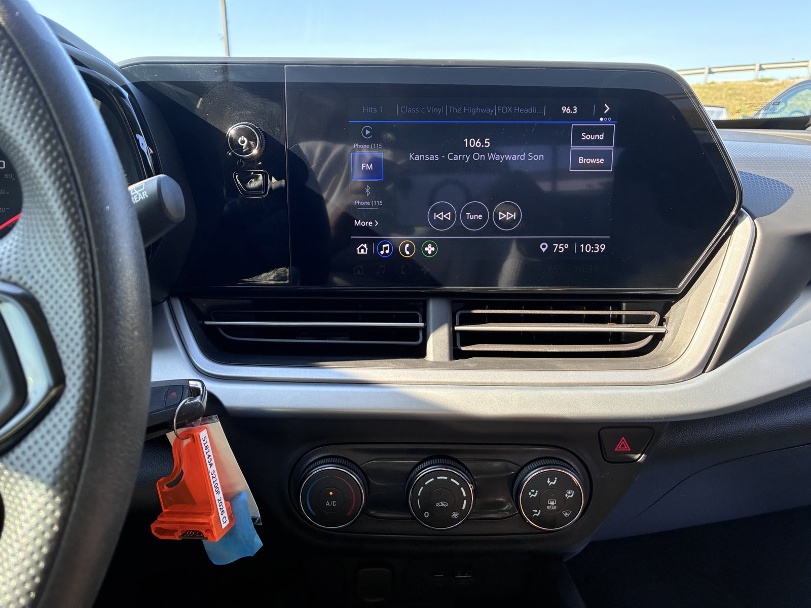 Used 2026 Chevrolet Trax LS FWD image 34