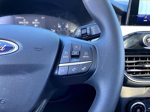 Used 2021 Ford Escape SE image 25