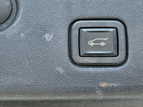 Used 2020 Chevrolet Equinox Premier AWD/4WD image 31