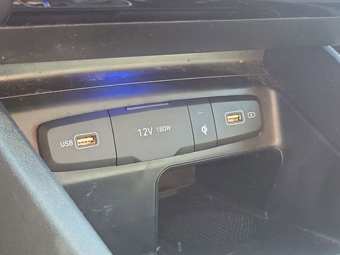 Used 2022 Hyundai Santa Cruz Limited image 38