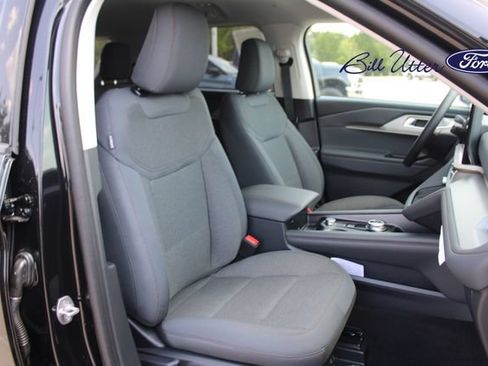 New 2026 Ford Explorer Active RWD image 7