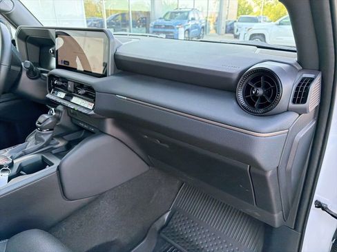 Used 2025 Toyota Land Cruiser AWD/4WD image 31