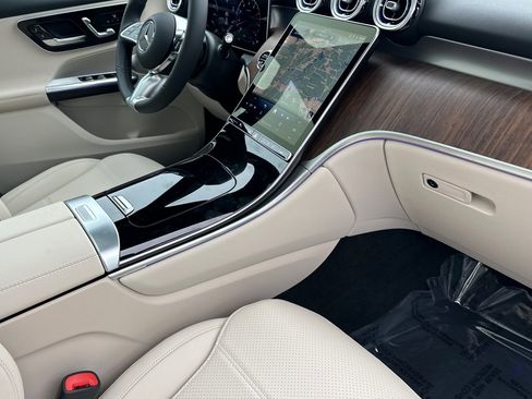 New 2026 Mercedes-Benz GLC 300 4MATIC image 16