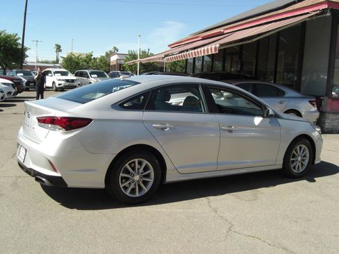 Used 2018 Hyundai Sonata SE image 15