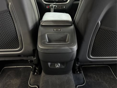 Used 2019 Volvo XC60 T6 R-Design AWD/4WD image 27