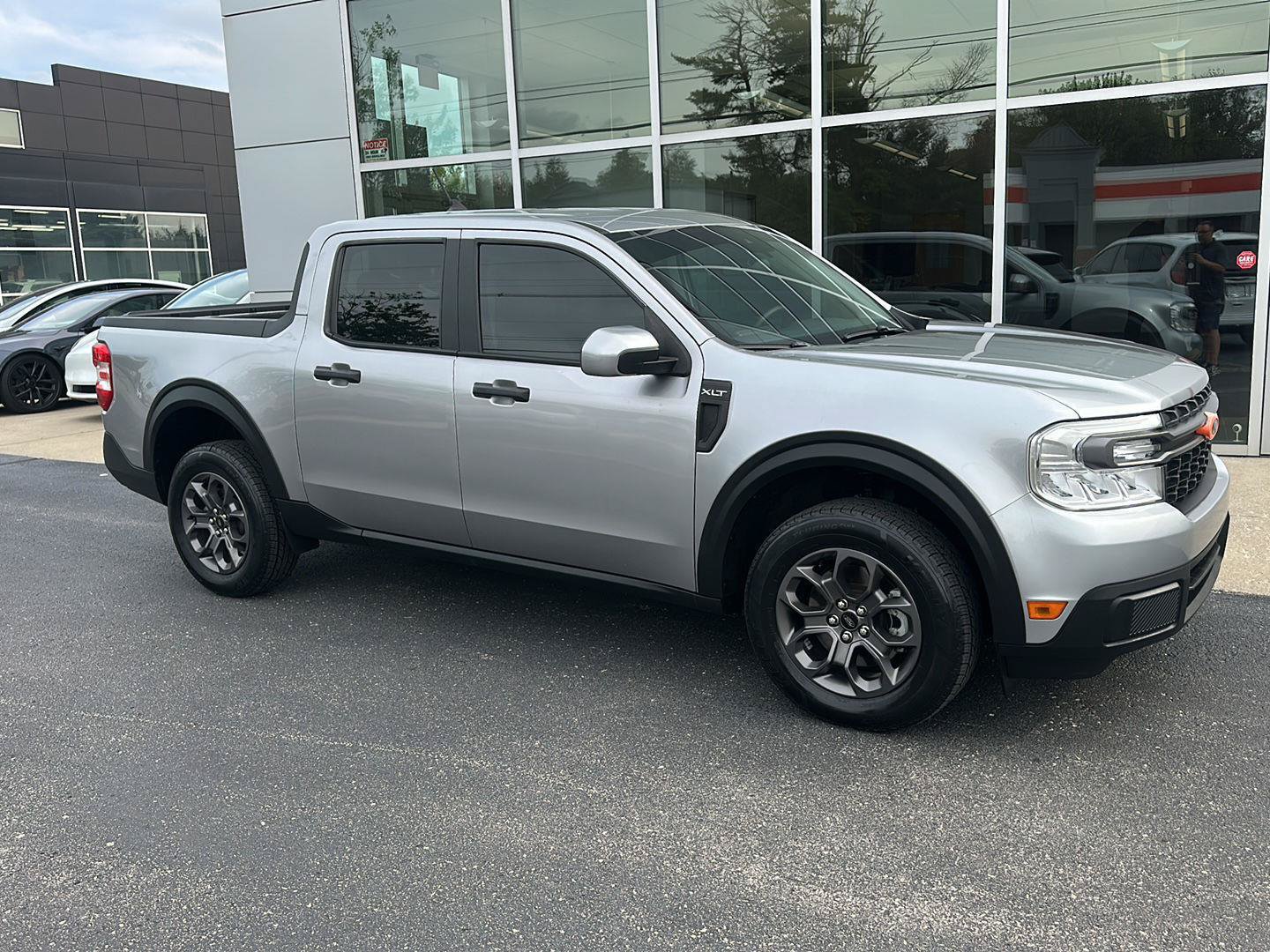 Used 2023 Ford Maverick XLT w/ XLT Luxury Package FWD image 1