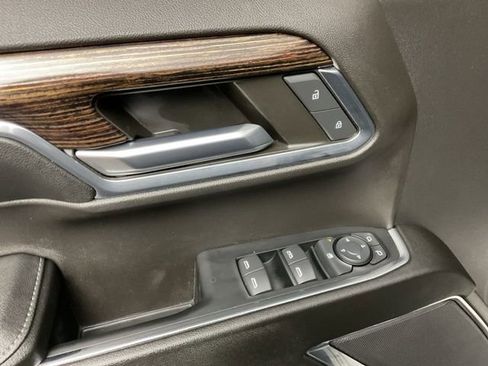 Certified 2024 GMC Sierra 1500 Elevation image 11