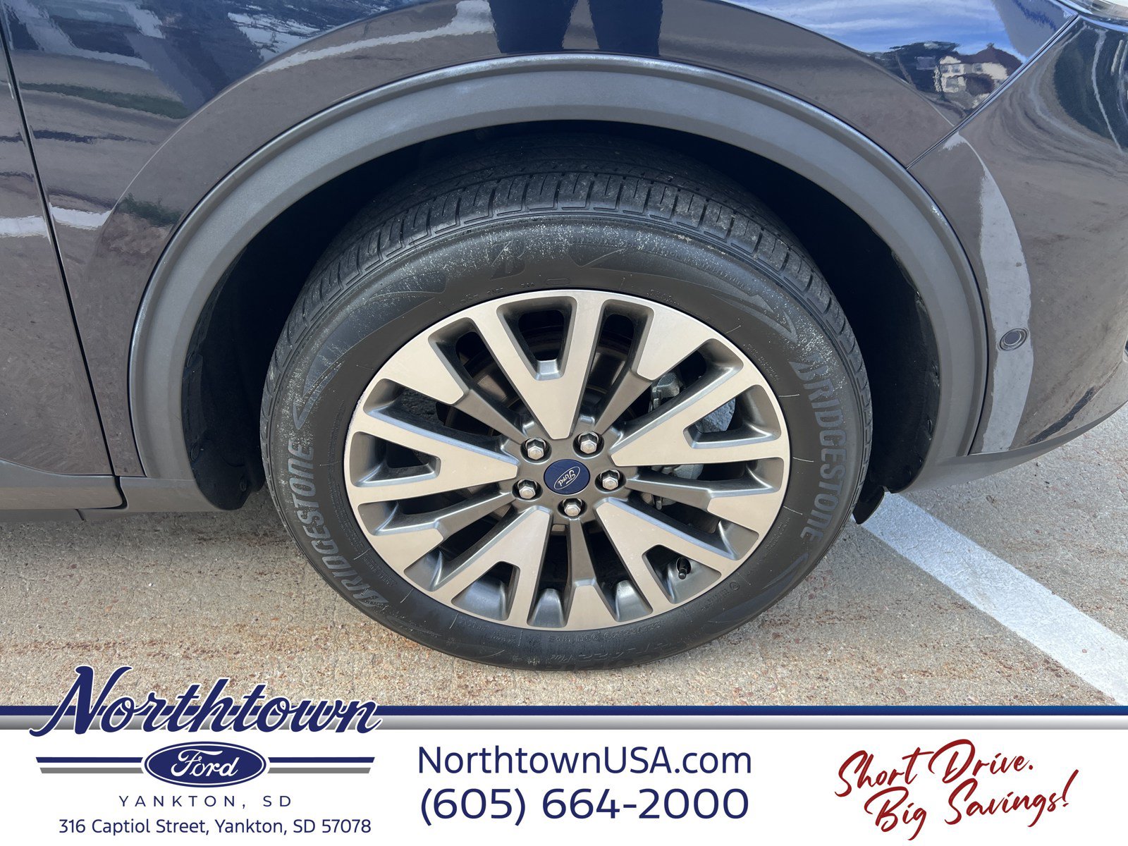 Used 2021 Ford Escape Titanium w/ Class II Trailer Tow Package AWD/4WD image 13