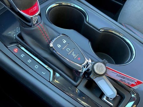 Used 2023 Chevrolet Equinox RS image 13