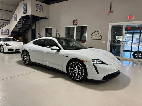 Used 2021 Porsche Taycan 4S image 51