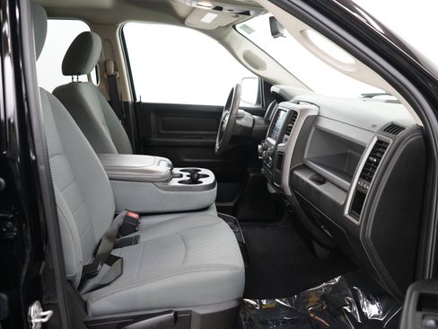 Used 2019 RAM 1500 Tradesman w/ SXT Plus Group AWD/4WD image 11