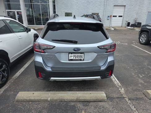 Used 2022 Subaru Outback Limited image 3