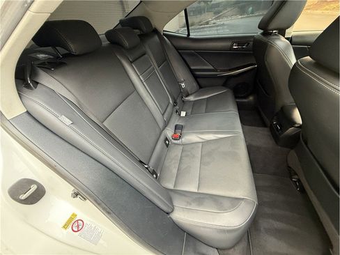 Used 2015 Lexus IS 250 image 14