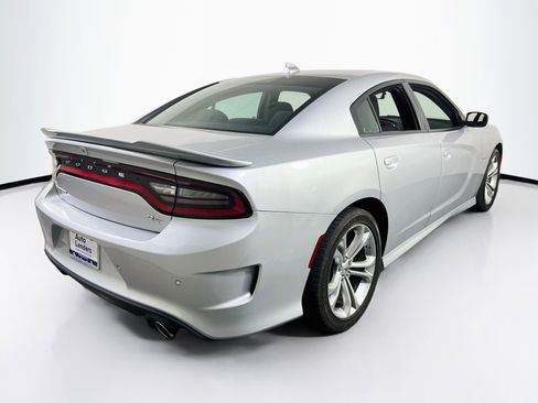 Used 2022 Dodge Charger R/T RWD image 5