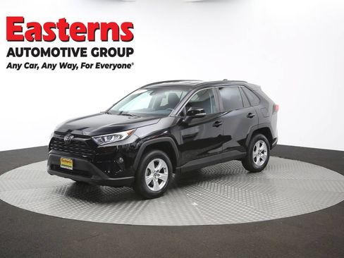 Used 2021 Toyota RAV4 XLE AWD/4WD image 55