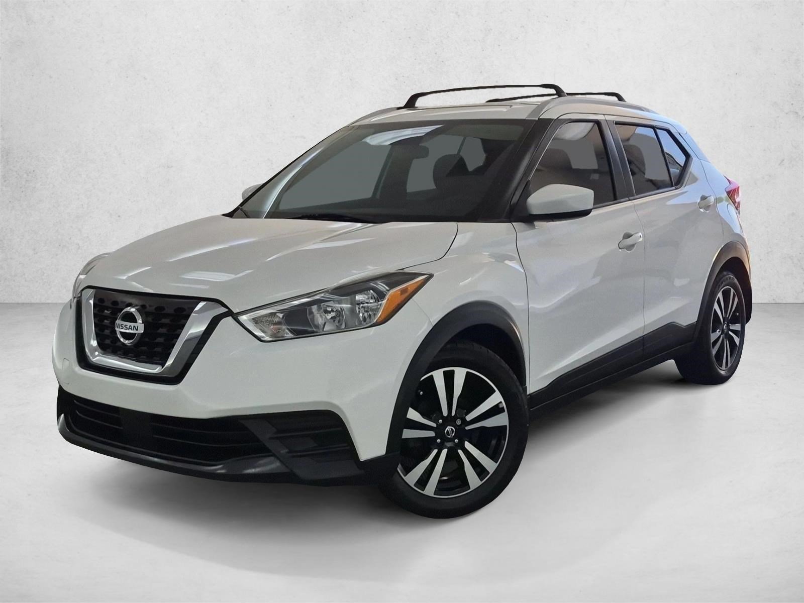 Used 2020 Nissan Kicks SV w/ Exterior Package FWD image 1
