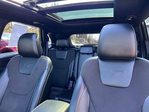 Used 2020 Ford Edge ST w/ Equipment Group 401A image 38