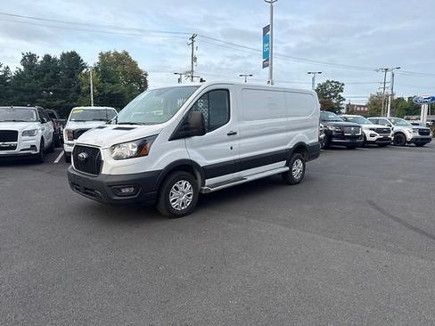 Certified 2025 Ford Transit 250 Low Roof w/ Exterior Upgrade Package RWD image 3